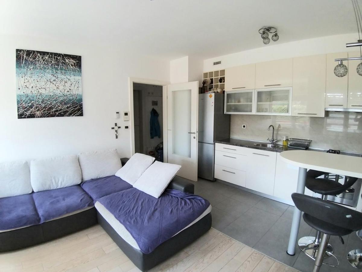 Theos Atelier Self Check In Apartment W Free Private Parking Zagreb Exterior photo