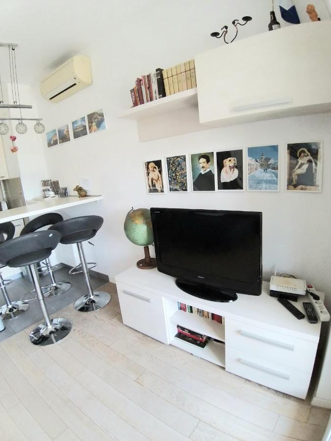 Theos Atelier Self Check In Apartment W Free Private Parking Zagreb Exterior photo